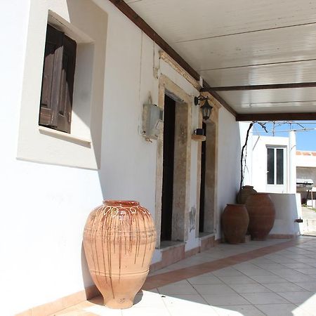 La Villa Di Zazopetra Menetaí Extérieur photo