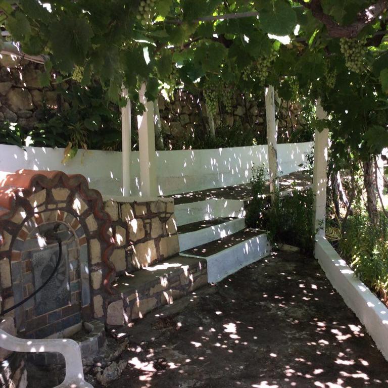 La Villa Di Zazopetra Menetaí Extérieur photo