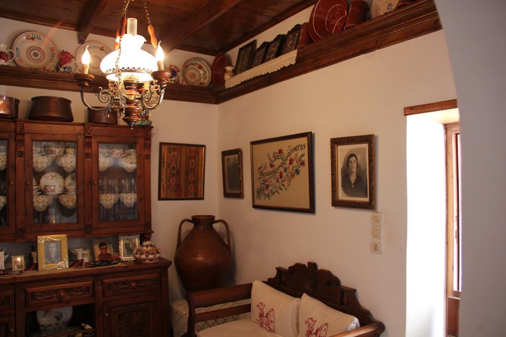 La Villa Di Zazopetra Menetaí Extérieur photo